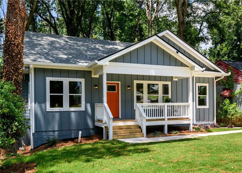 Exterior details and patio area of a home in , Atlanta (Image 15).