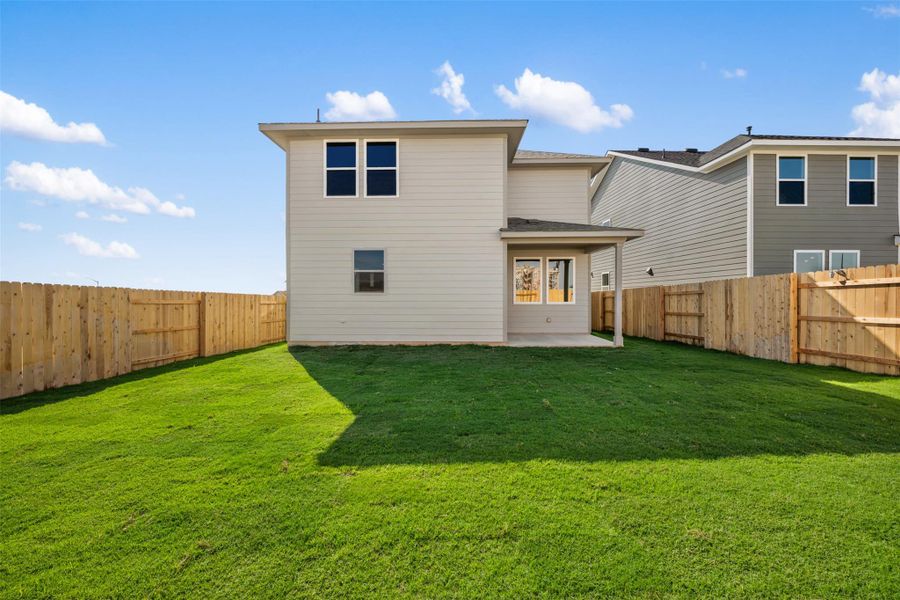 Representative images and renderings are for illustrative purposes. Actual structural options and design finishes of home may vary.