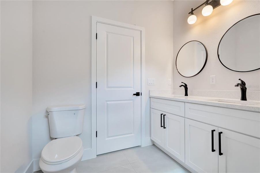 Furnished interior view inside a new home in , Apopka (Image 18).