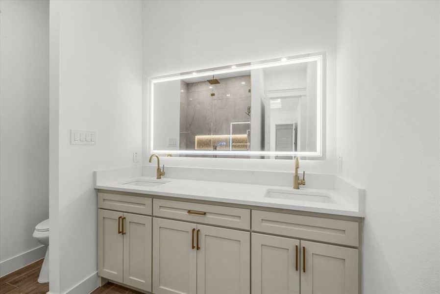 Furnished interior view inside a new home in , Fort Worth (Image 8).