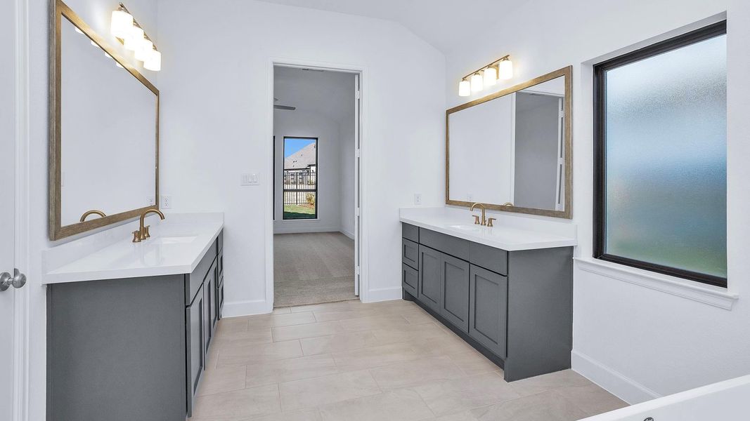 Furnished interior view inside a new home in Artavia 55' - Valencia, Conroe (Image 8).