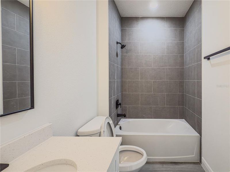 Furnished interior view inside a new home in , Ocala (Image 8).