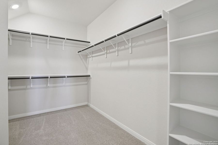 Spacious, unfurnished interior of a new home in Carmel Ranch, Schertz (Image 32). Spacious, unfurnished interior of a new home in Carmel Ranch, Schertz (Image 32).