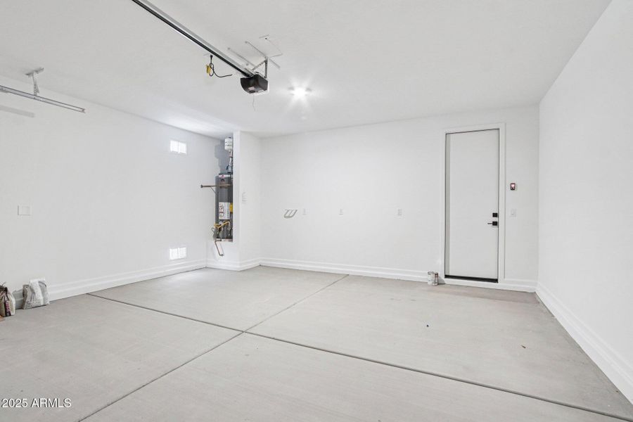 29-web-or-mls-W Bajada Rd-S1810-029