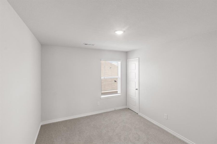 Spacious, unfurnished interior of a new home in Retreat at Fossil Creek, Fort Worth (Image 8). Spacious, unfurnished interior of a new home in Retreat at Fossil Creek, Fort Worth (Image 8).