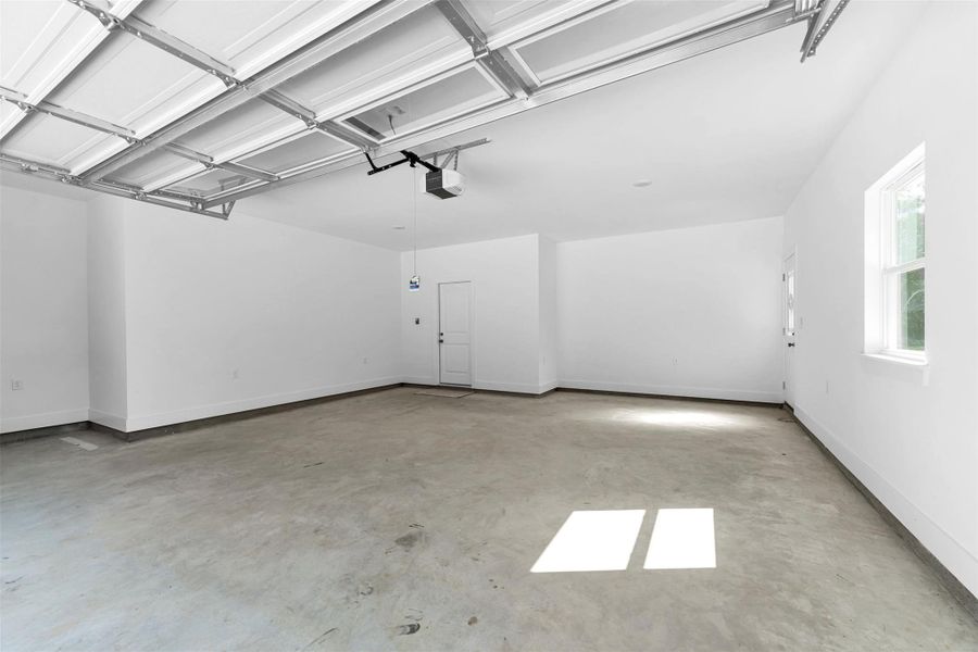Spacious, unfurnished interior of a new home in , New Waverly (Image 31).