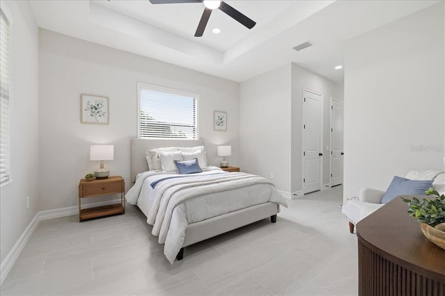 Furnished interior view inside a new home in , Lehigh Acres (Image 7).