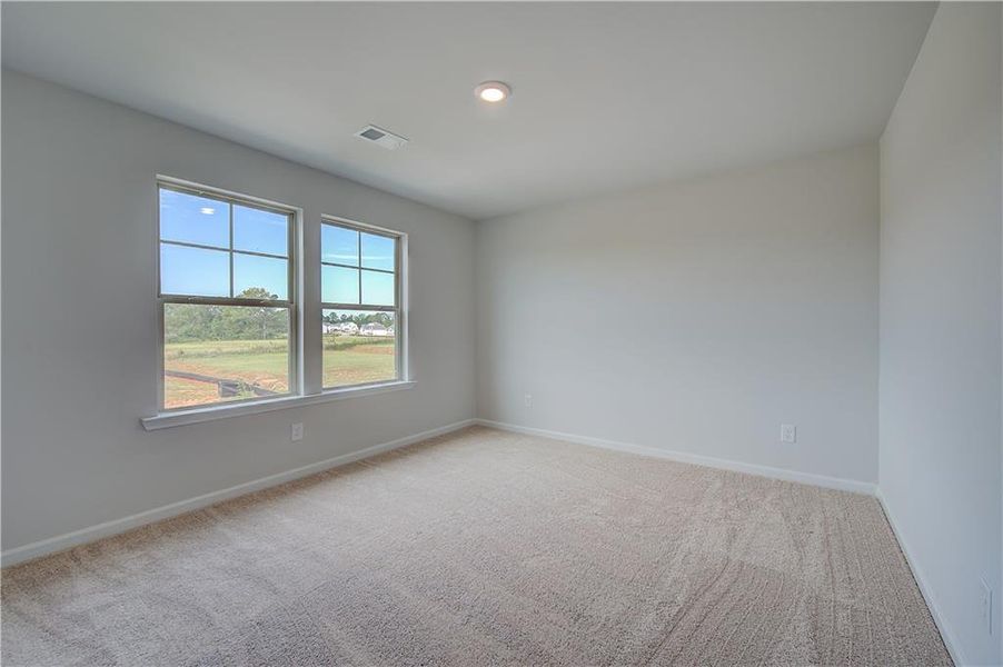 Spacious, unfurnished interior of a new home in Brighton, Locust Grove (Image 21).