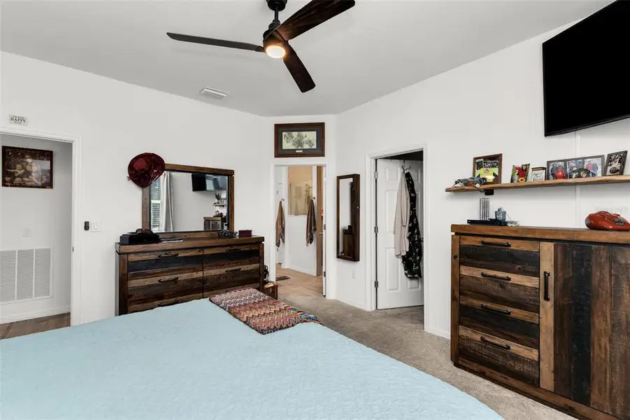 Furnished interior view inside a new home in , Port Charlotte (Image 9).