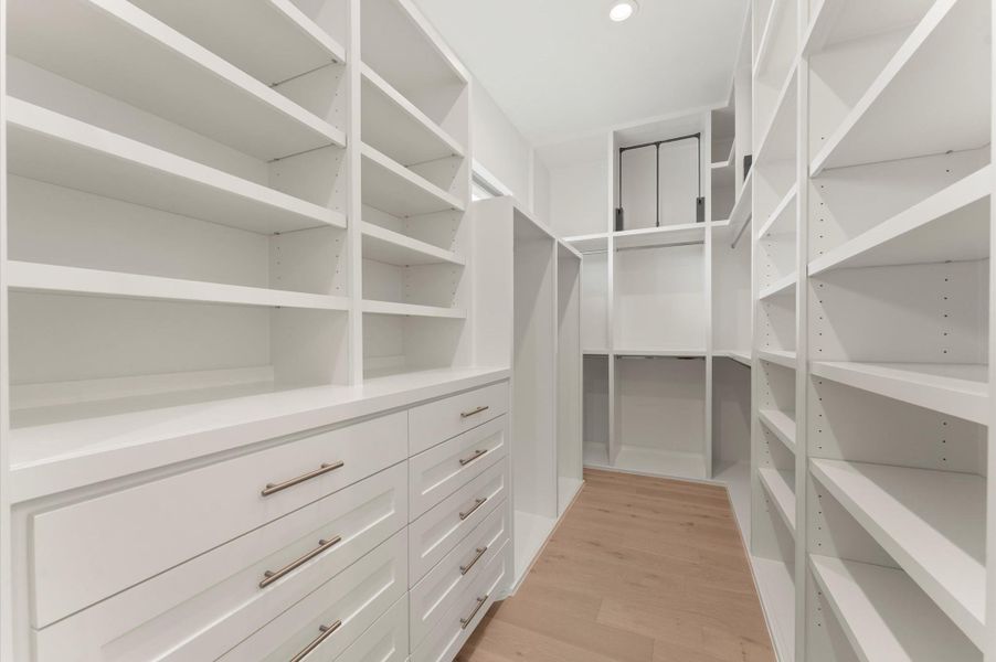 Image 12 of a home in .