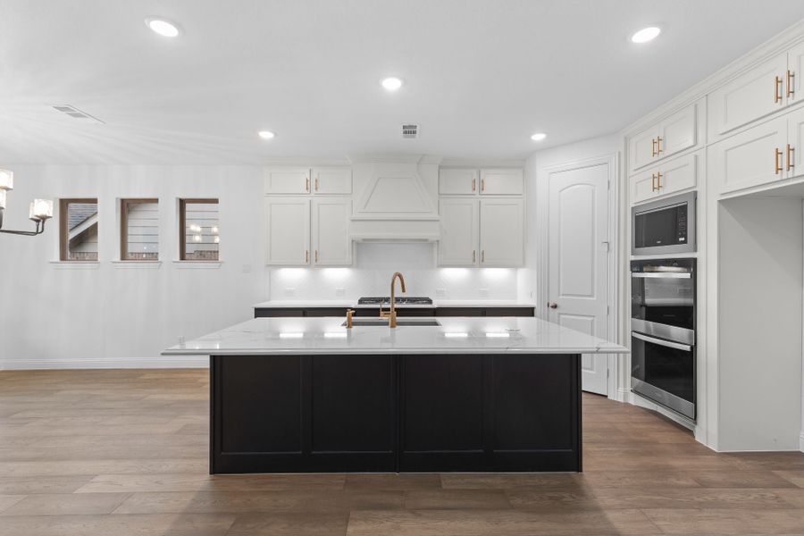 3,287sf New Home in Celina, TX.  - Slide 10