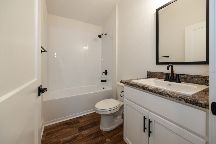 Furnished interior view inside a new home in Palm Coast, Palm Coast (Image 8).