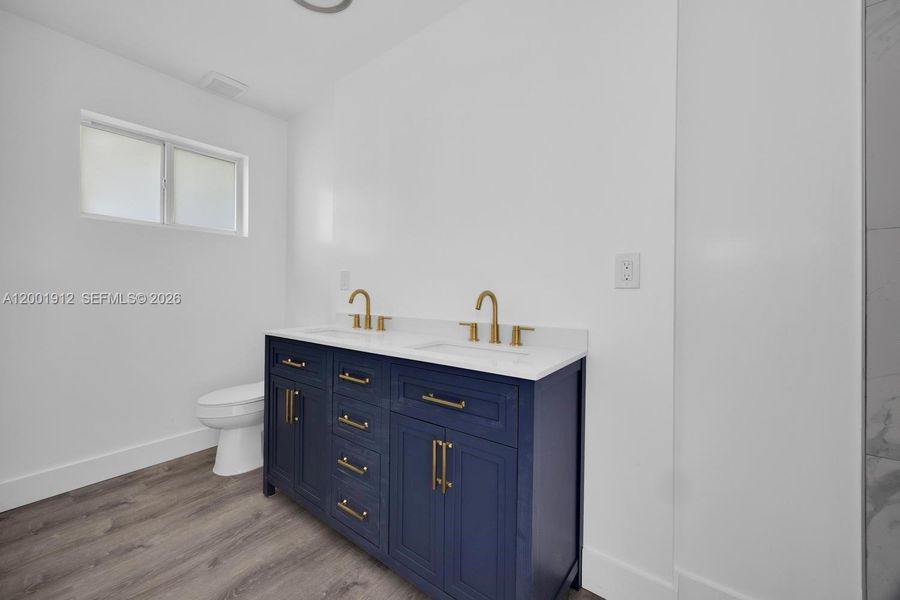 Furnished interior view inside a new home in , Miami (Image 7).