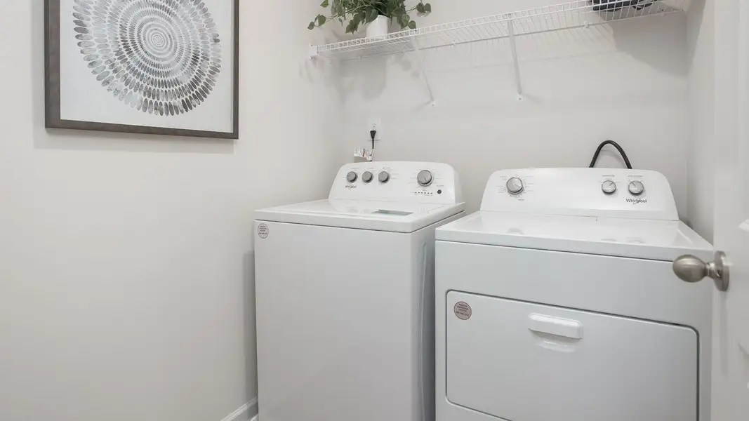 Image 27 of a home in Chandler Pointe.