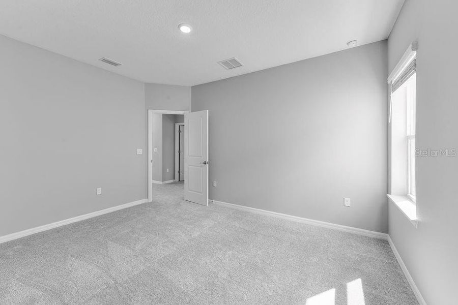 Spacious, unfurnished interior of a new home in Cassia at Skye Ranch, Sarasota (Image 34). Spacious, unfurnished interior of a new home in Cassia at Skye Ranch, Sarasota (Image 34).