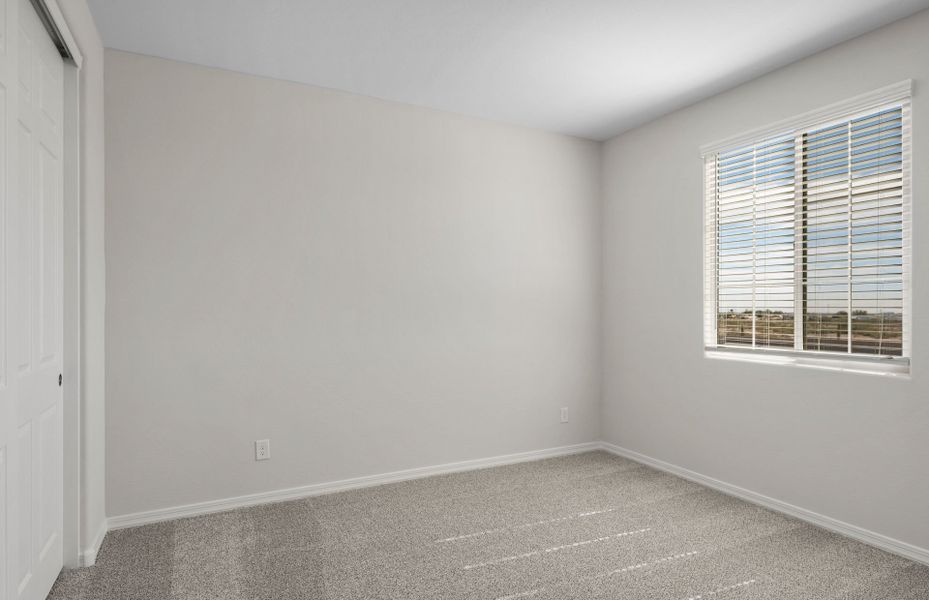 Spacious, unfurnished interior of a new home in Visara, Surprise (Image 27).