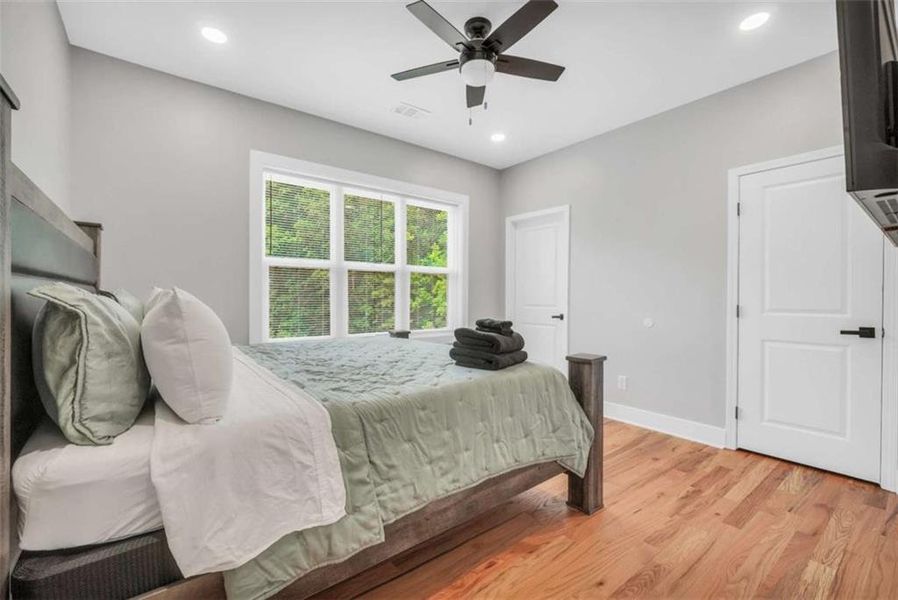 Furnished interior view inside a new home in , Atlanta (Image 50).