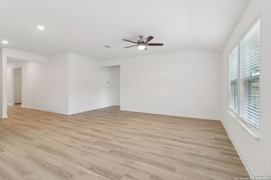 Spacious, unfurnished interior of a new home in , San Antonio (Image 38). Spacious, unfurnished interior of a new home in , San Antonio (Image 38).