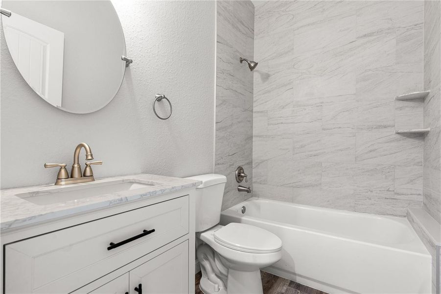 Image 13 of a home in . Image 13 of a home in .