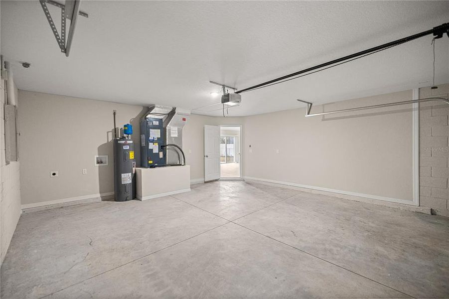 Spacious, unfurnished interior of a new home in , Ocala (Image 12). Spacious, unfurnished interior of a new home in , Ocala (Image 12).