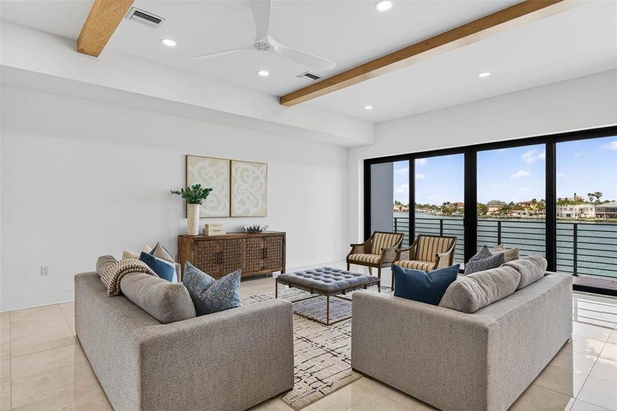 Furnished interior view inside a new home in , Treasure Island (Image 20).
