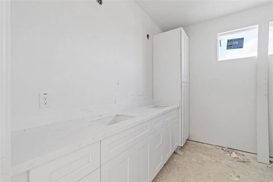 Furnished interior view inside a new home in , Houston (Image 6). Furnished interior view inside a new home in , Houston (Image 6).