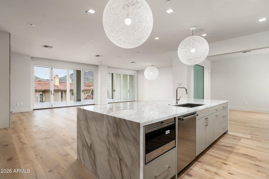 Kitchen - Great Room