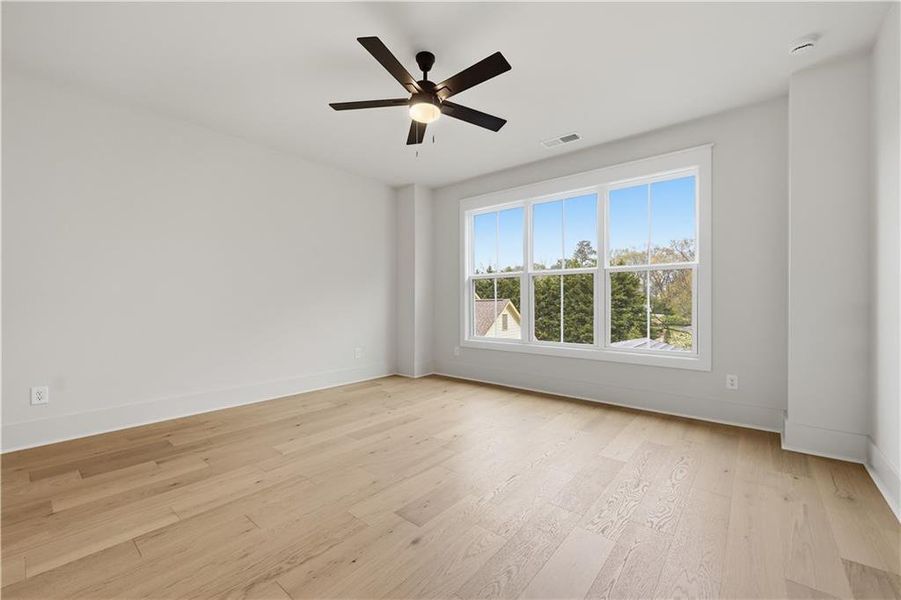 Spacious, unfurnished interior of a new home in , Gainesville (Image 41). Spacious, unfurnished interior of a new home in , Gainesville (Image 41).