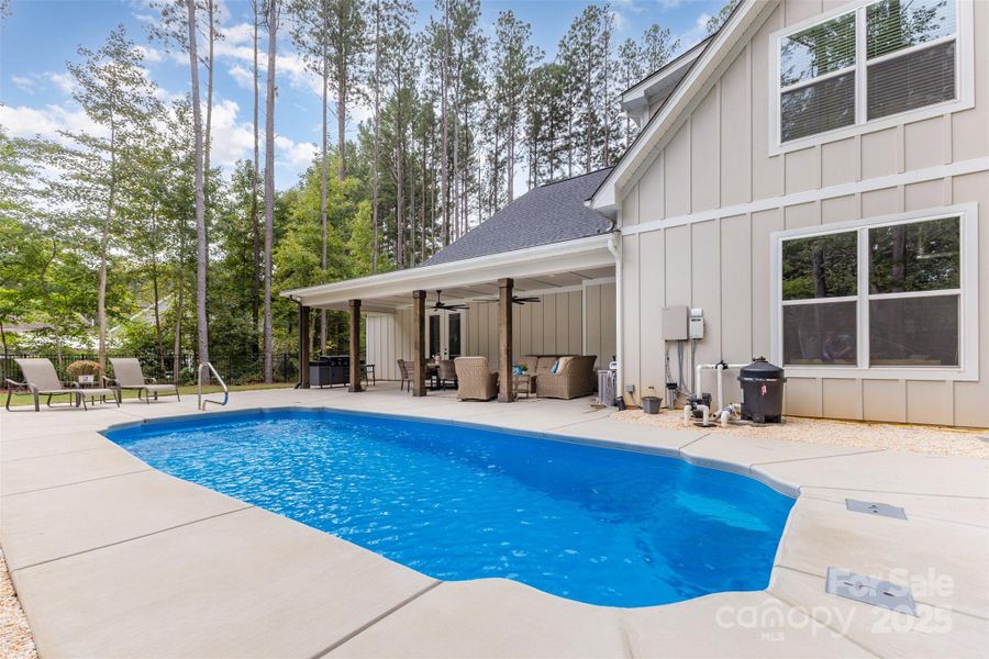 Image 43 of a home in . Image 43 of a home in .