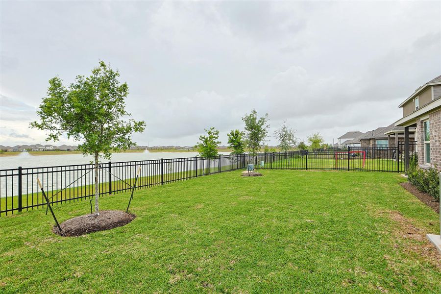 Image 33 of a home in Sunterra. Image 33 of a home in Sunterra.