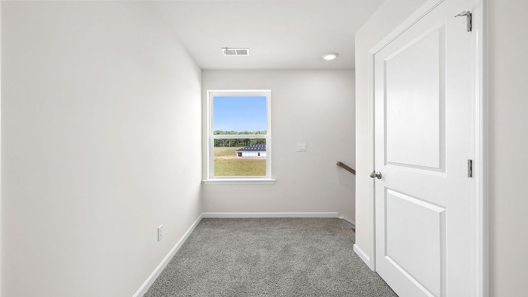 Spacious, unfurnished interior of a new home in Cloverdale Hills, Piedmont (Image 21). Spacious, unfurnished interior of a new home in Cloverdale Hills, Piedmont (Image 21).