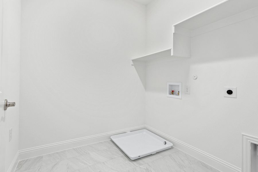 Spacious, unfurnished interior of a new home in The Tribute, The Colony (Image 37). Spacious, unfurnished interior of a new home in The Tribute, The Colony (Image 37).