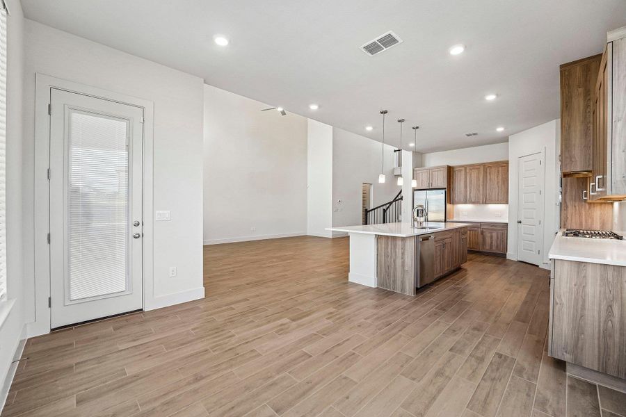 Furnished interior view inside a new home in Sunfield, Buda (Image 10).