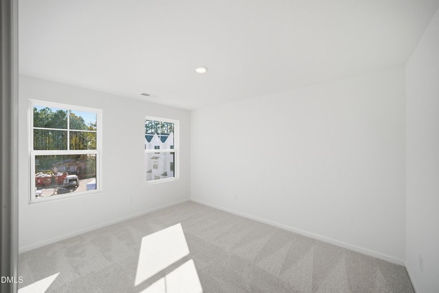 SUN_ElmGrove_Pic_Wyatt_OwnersSuite_1of1