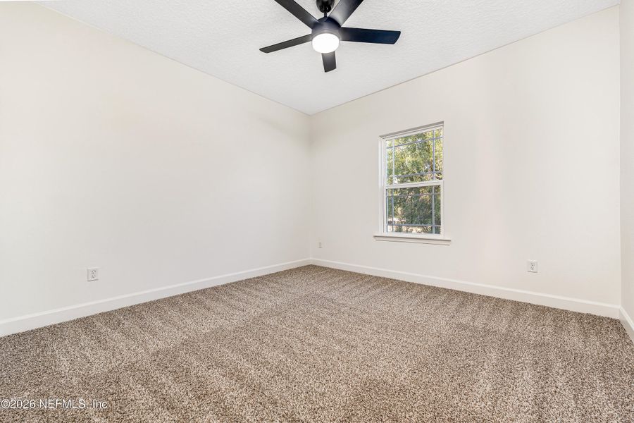 Spacious, unfurnished interior of a new home in , Keystone Heights (Image 16).