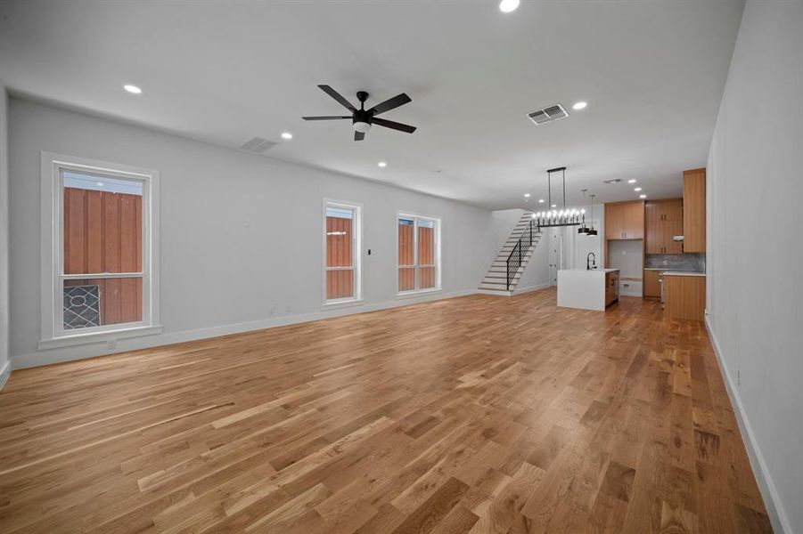 Spacious, unfurnished interior of a new home in , Dallas (Image 15).