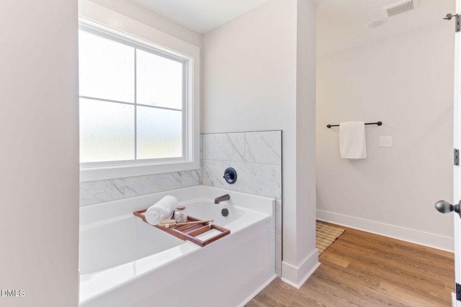 100-web-or-mls-IMG_1089 100-web-or-mls-IMG_1089