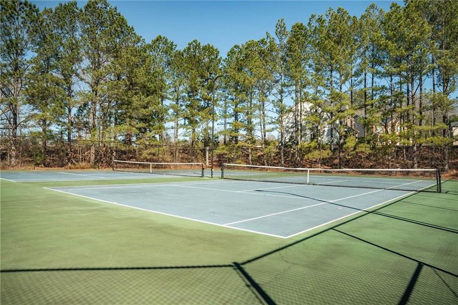 Community amenities in , Covington (Image 6).