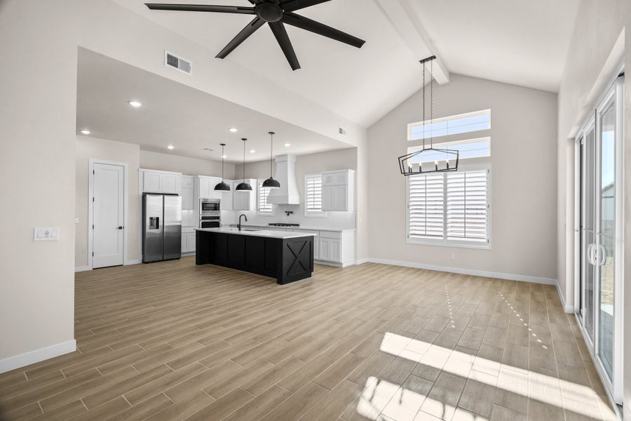 Representative furnished interior of a home built from the Pine Hurst by LEH. Homes in Emerald Estates, El Paso (Image 16). Representative furnished interior of a home built from the Pine Hurst by LEH. Homes in Emerald Estates, El Paso (Image 16).