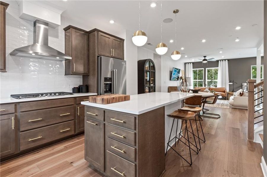 Furnished interior view inside a new home in 1871 Hollywood, Atlanta (Image 25).