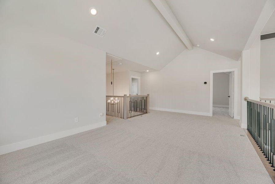 Spacious, unfurnished interior of a new home in Lake Forest, McKinney (Image 28). Spacious, unfurnished interior of a new home in Lake Forest, McKinney (Image 28).