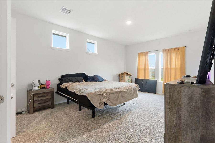 Furnished interior view inside a new home in Oakwood Estates, Waller (Image 16).