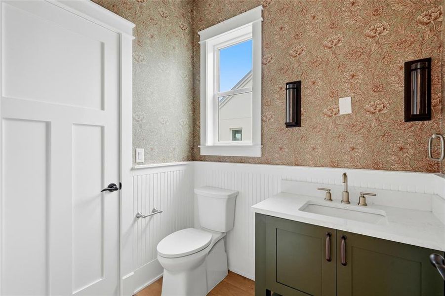 Furnished interior view inside a new home in , St. Petersburg (Image 14).