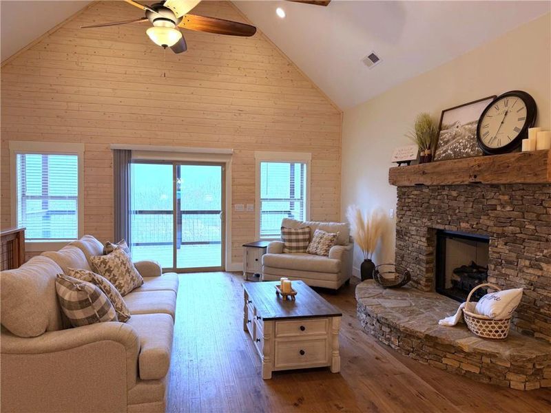 Furnished interior view inside a new home in , Hiawassee (Image 9).