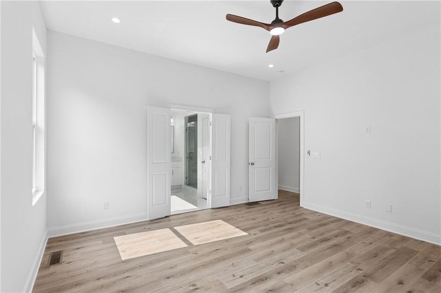 Spacious, unfurnished interior of a new home in , Atlanta (Image 25).