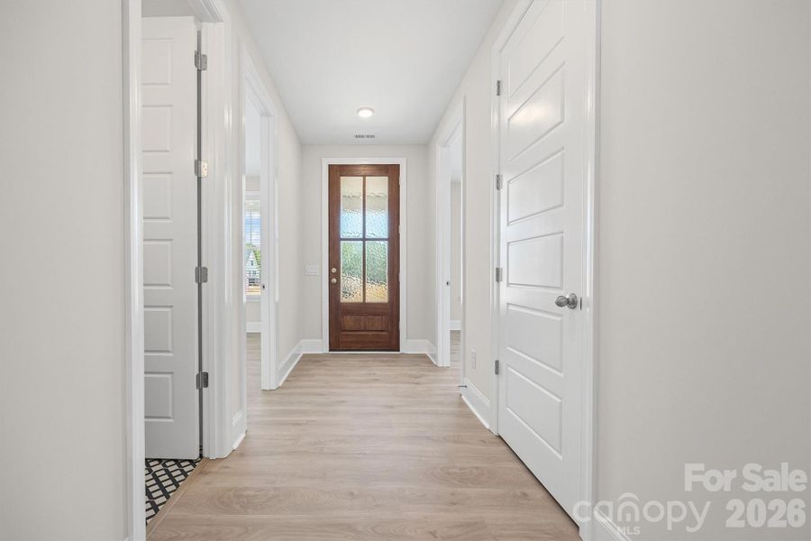 Spacious, unfurnished interior of a new home in , Gastonia (Image 30).