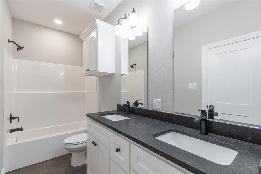 Furnished interior view inside a new home in , Abilene (Image 12).