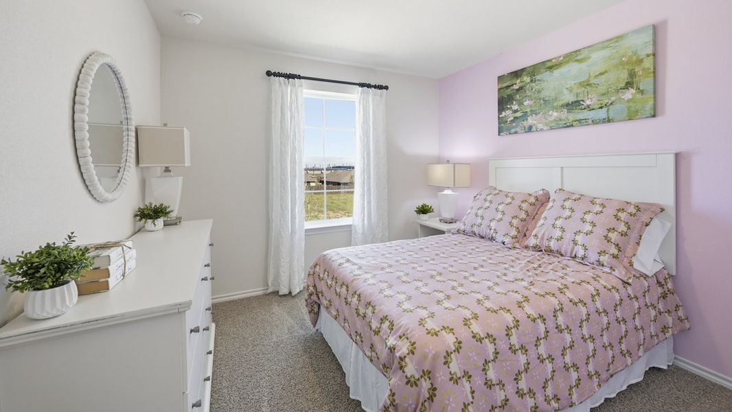 Representative furnished interior of a home built from the Murray by D.R. Horton in Sweetwater Springs, Sherman (Image 20). Representative furnished interior of a home built from the Murray by D.R. Horton in Sweetwater Springs, Sherman (Image 20).