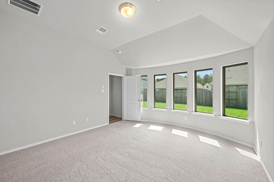 Spacious, unfurnished interior of a new home in The Trails, New Caney (Image 18). Spacious, unfurnished interior of a new home in The Trails, New Caney (Image 18).