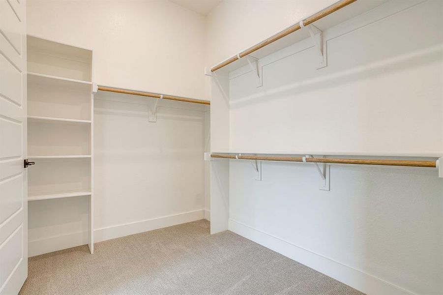 Spacious, unfurnished interior of a new home in Pecan Grove, Burleson (Image 30). Spacious, unfurnished interior of a new home in Pecan Grove, Burleson (Image 30).